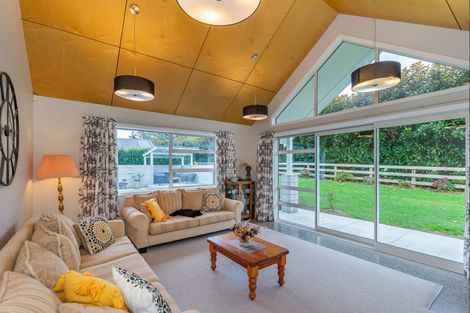 Photo of property in 20 Tunbridge Wells, Ohau, Levin, 5570