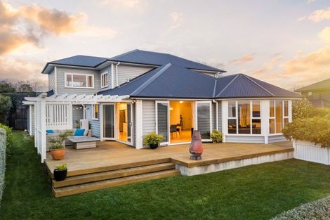 Photo of property in 21 Longbow Terrace, Flagstaff, Hamilton, 3210