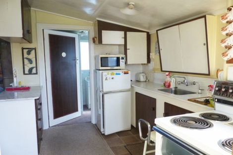 Photo of property in 28 Leonard Street, Waimate, 7924