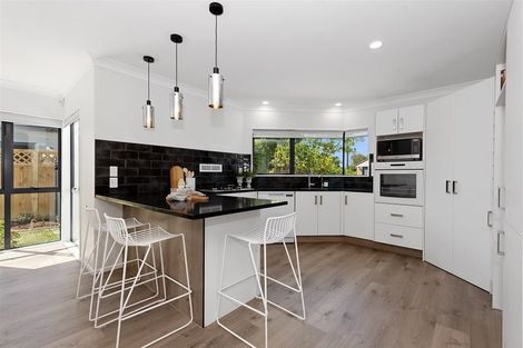 Photo of property in 3 Badminton Court, Huntington, Hamilton, 3210