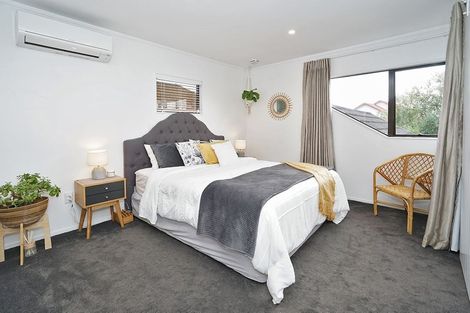 Photo of property in 10b Burn-murdoch Street, St Andrews, Hamilton, 3200
