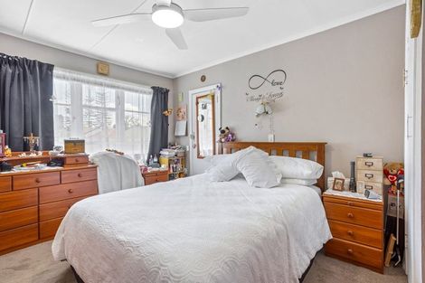 Photo of property in 15a Sarona Avenue, Glen Eden, Auckland, 0602