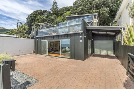 Photo of property in 10 Ocean Parade, Pukerua Bay, 5026