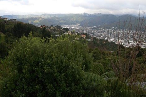 Photo of property in 16 Wilson Grove, Normandale, Lower Hutt, 5010