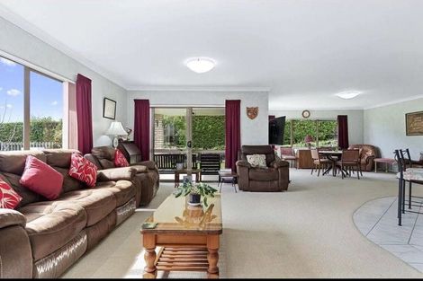 Photo of property in 15 Holyoake Terrace, Omokoroa, 3114