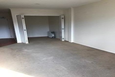 Photo of property in 17d/30 Westward Ho, Glen Eden, Auckland, 0602