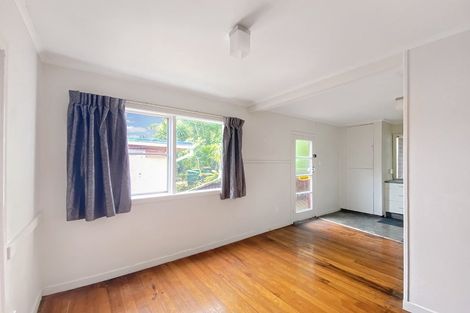 Photo of property in 99 Seabrook Avenue, New Lynn, Auckland, 0600