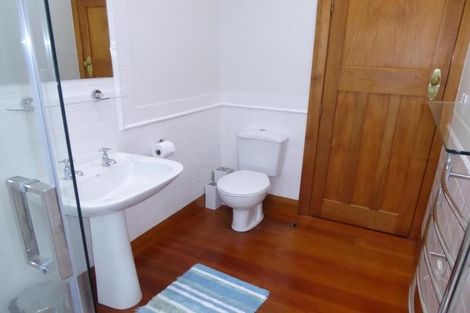 Photo of property in 53 Nevay Road, Miramar, Wellington, 6022