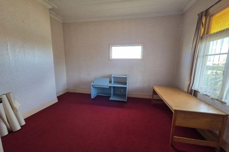 Photo of property in 19 Gordon Street, Balclutha, 9230