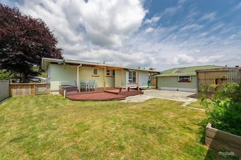 Photo of property in 3 Benge Crescent, Clouston Park, Upper Hutt, 5018