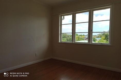 Photo of property in 321 Hillsborough Road, Hillsborough, Auckland, 1042