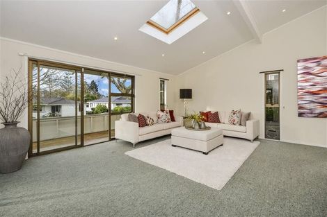 Photo of property in 17 Carina Crescent, Torbay, Auckland, 0630