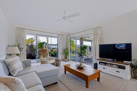 Photo of property in 32 Aquila Drive, Whitianga, 3510