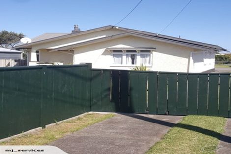 Photo of property in 75 Gonville Avenue, Gonville, Whanganui, 4501