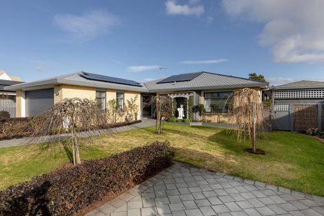 Photo of property in 9 Ashwood Grove, Omokoroa, 3114