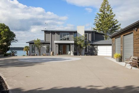 Photo of property in 300 Ongare Point Road, Tahawai, Katikati, 3170