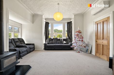 Photo of property in 425 South Road, Caversham, Dunedin, 9012