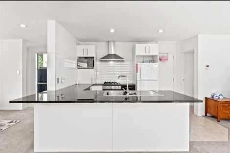 Photo of property in 176 Porchester Road, Takanini, 2112