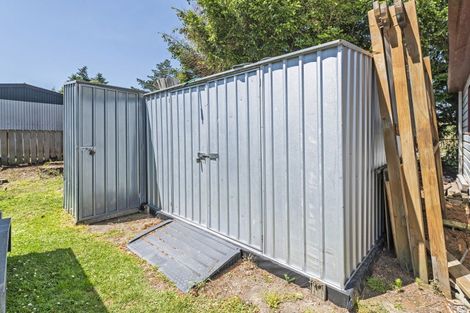 Photo of property in 12 Gift Street, Coalgate, 7673