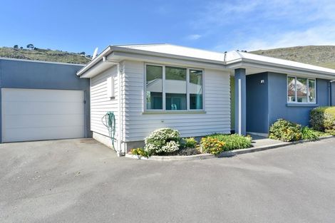 Photo of property in 5/9 Marsden Street, Heathcote Valley, Christchurch, 8022