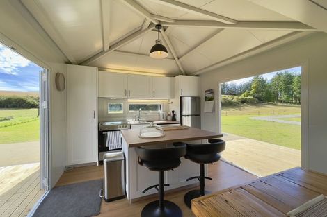 Photo of property in 88 Maytown Road, Waimate, 7978