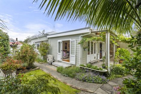 Photo of property in 3 Cambria Road, Devonport, Auckland, 0624