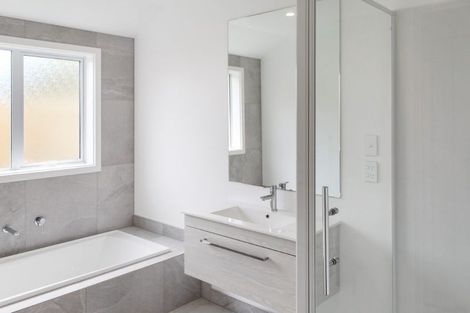 Photo of property in 29 Freedom Drive, Kelvin Grove, Palmerston North, 4414