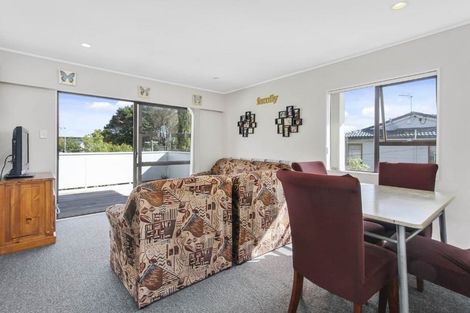 Photo of property in 65 Simpson Road, Ranui, Auckland, 0612