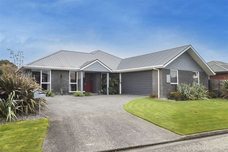 Photo of property in 12 Matthews Street, Kaiapoi, 7630
