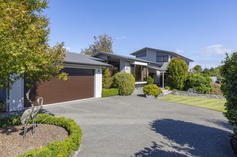 Photo of property in 3 Ingle Avenue, Waipahihi, Taupo, 3330