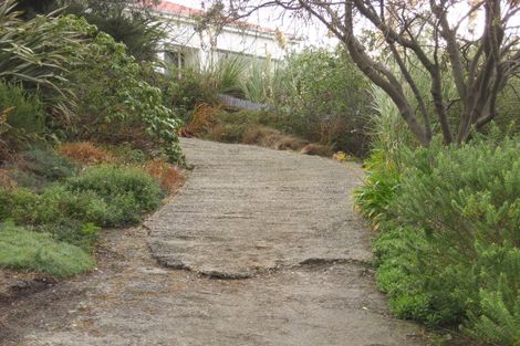 Photo of property in 213 Ravensbourne Road, Ravensbourne, Dunedin, 9022