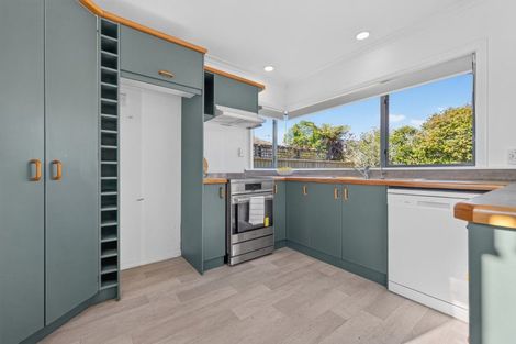Photo of property in 8 Bowen Street, Cambridge, 3434