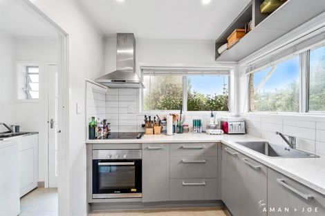 Photo of property in 2/71 Bentley Avenue, Glenfield, Auckland, 0629