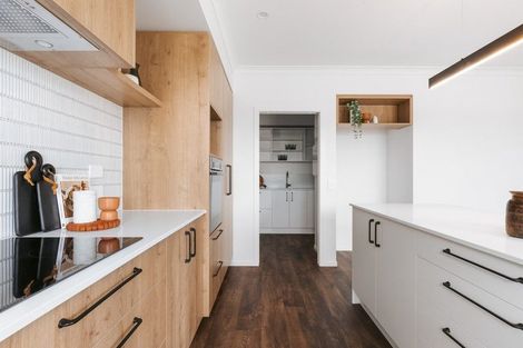 Photo of property in 2 Atutahi Lane, Papamoa Beach, 3118