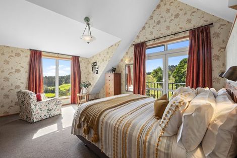 Photo of property in 211 Smart Road, Hillsborough, New Plymouth, 4372