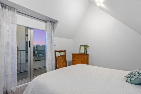 Photo of property in 9/32 Cranmer Square, Christchurch Central, Christchurch, 8013