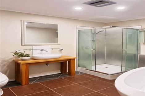 Photo of property in 68 East Street, Pukekohe, 2120