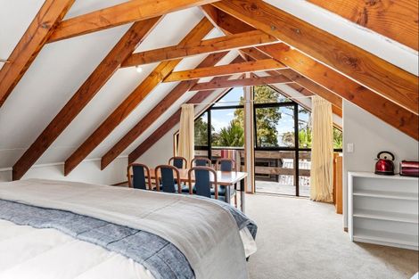 Photo of property in 16 Clinton Road, Tawharanui Peninsula, Matakana, 0986