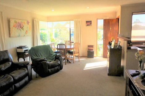 Photo of property in 29 Saint Leonards Road, Temuka, 7920
