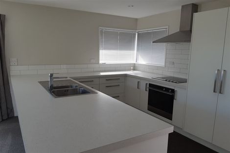 Photo of property in 3 Bradwell Crescent, Halswell, Christchurch, 8025