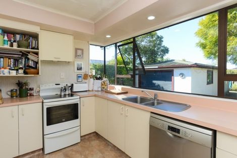 Photo of property in 5 Bowling Road, Greenmeadows, Napier, 4112