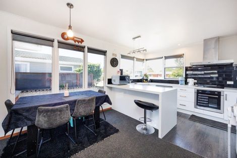 Photo of property in 26 Fairview Avenue, Feilding, 4702