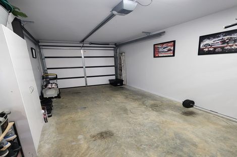 Photo of property in 6 Paddock Lane, Pukekohe, 2120