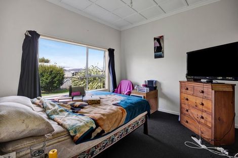 Photo of property in 49 Collins Street, Hawera, 4610