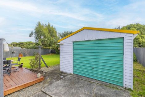 Photo of property in 19 Spackman Crescent, Paraparaumu, 5032