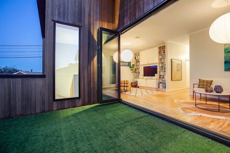 Photo of property in 47 Rhine Street, Island Bay, Wellington, 6023
