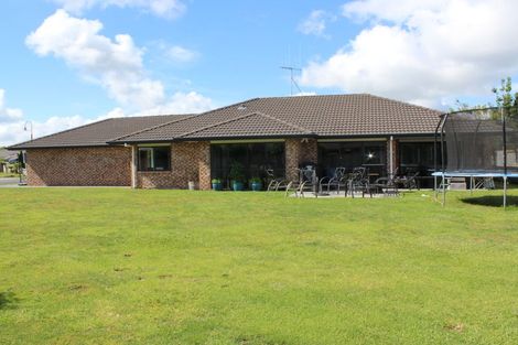 Photo of property in 4 Daniel Crescent, Cambridge, 3434