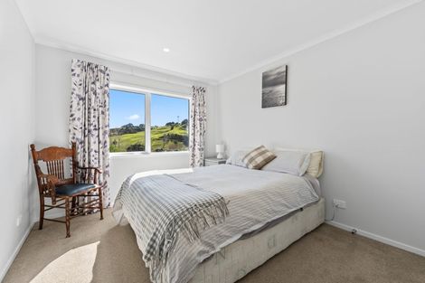 Photo of property in 3241 Paparoa-oakleigh Road, Paparoa, 0571