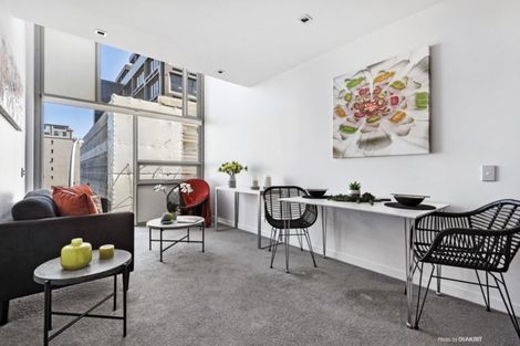 Photo of property in Monument Apartments, 3b/245 Wakefield Street, Te Aro, Wellington, 6011