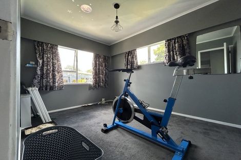 Photo of property in 23 Fairdale Avenue, Red Hill, Papakura, 2110